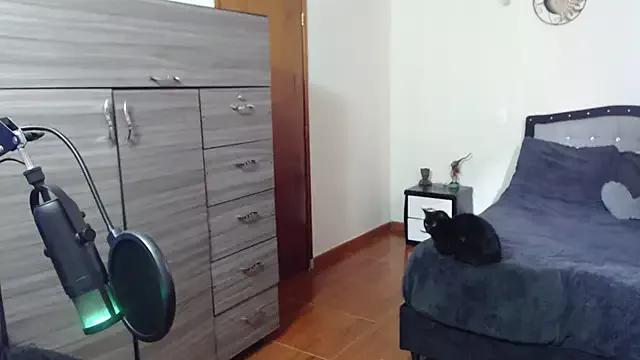lili_clan from StripChat