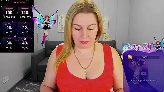 Try our streaming cams variety and talk on a personal level with our adorable girls streamers, showing off their bountiful shapes and dildos.