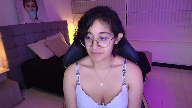 Lili_Gomez_ from StripChat