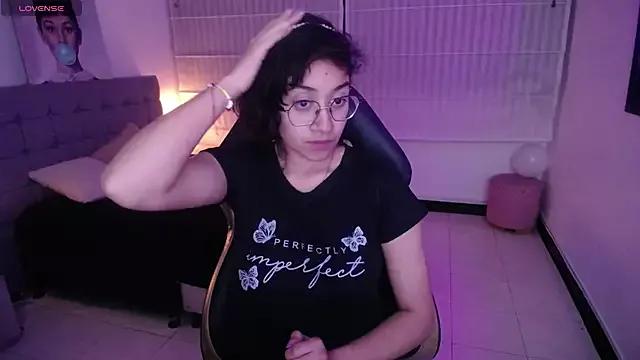 Lili_Gomez_ from StripChat