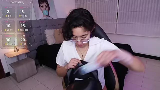 Lili_Gomez_ from StripChat