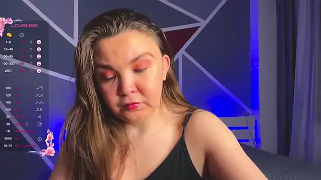 liliaMaivis from StripChat is Freechat