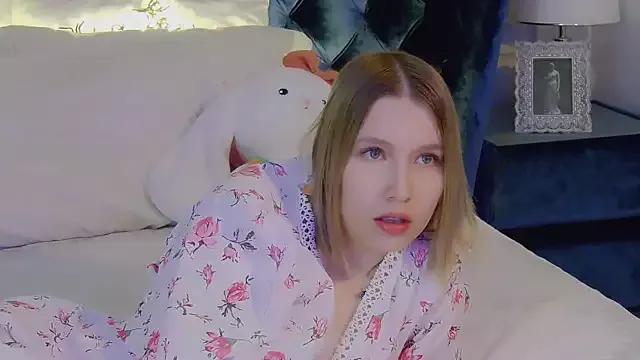 Try our streaming cams variety and talk on a personal level with our adorable girls streamers, showing off their bountiful shapes and dildos.