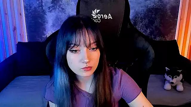 LiliLuna from StripChat
