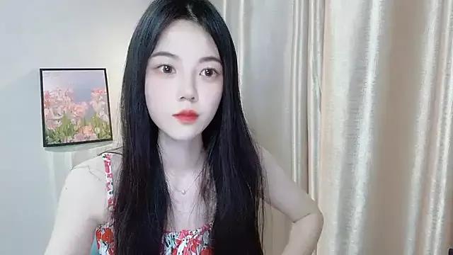 lilio_00 from StripChat