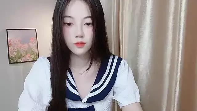 lilio_00 from StripChat