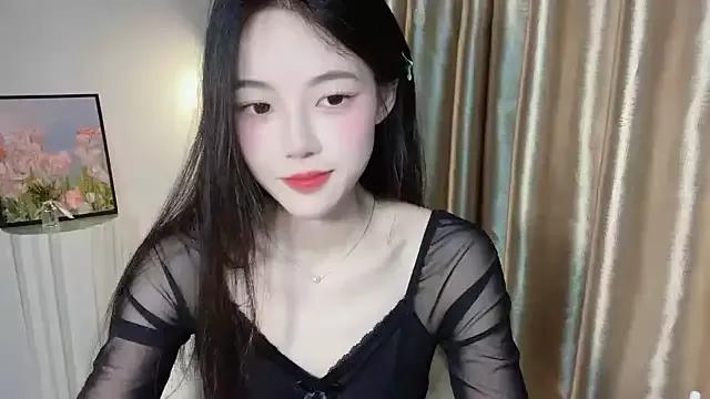 lilio_00 from StripChat