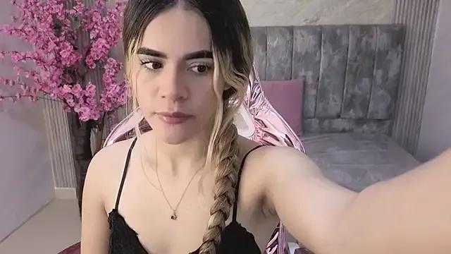 lilith4_s from StripChat is Freechat