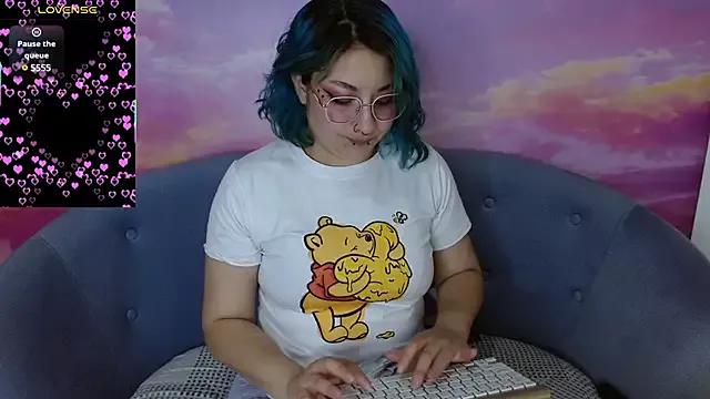 Try our streaming cams variety and talk on a personal level with our adorable girls streamers, showing off their bountiful shapes and dildos.