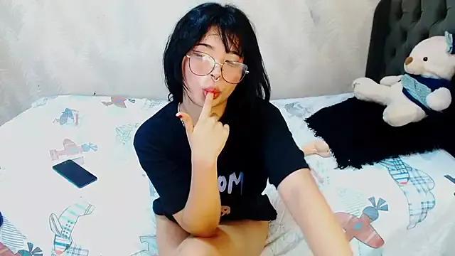 Lilith_sexy19 from StripChat