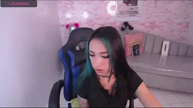 Lilith_t_ from StripChat