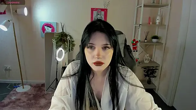 Try our streaming cams variety and talk on a personal level with our adorable girls streamers, showing off their bountiful shapes and dildos.