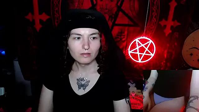 Try our streaming cams variety and talk on a personal level with our adorable girls streamers, showing off their bountiful shapes and dildos.