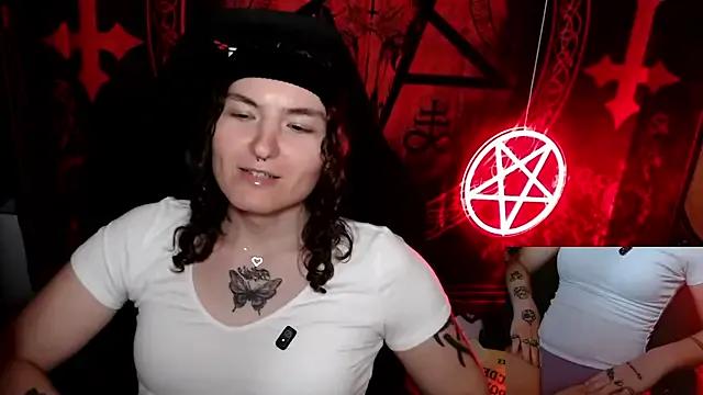 Lilithara666 from StripChat is Freechat