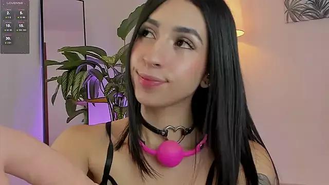 Lilithfosterr from StripChat