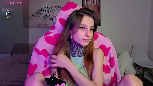 LilithPoison from StripChat