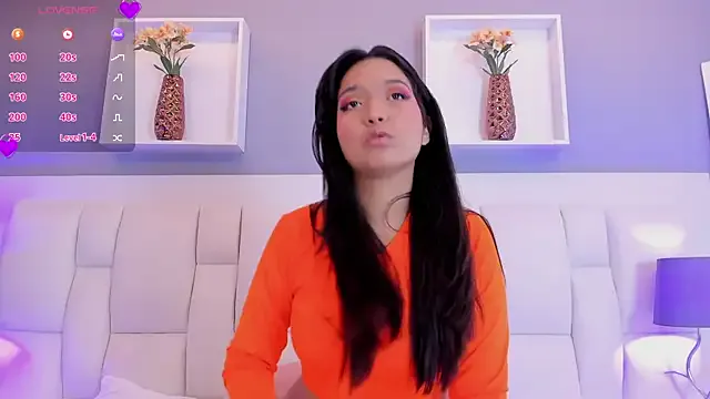 LilithVain on StripChat 