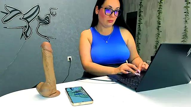 LilithxVenus from StripChat is Freechat