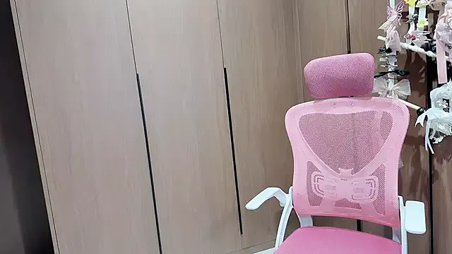  Lilium-520 chat room