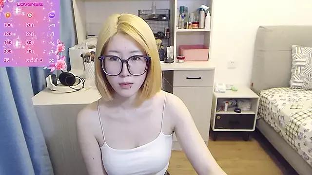 liliya_x from StripChat