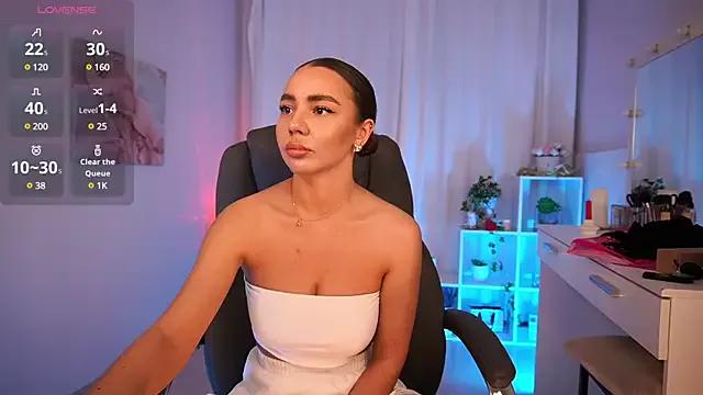 LillianDiaz from StripChat is Freechat