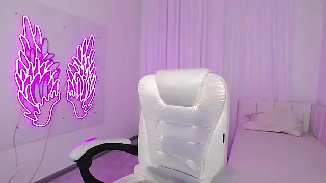 LillianSweett from StripChat