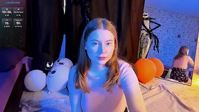 Lillie_Berry from StripChat