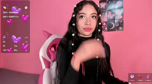 lillielover16 from StripChat