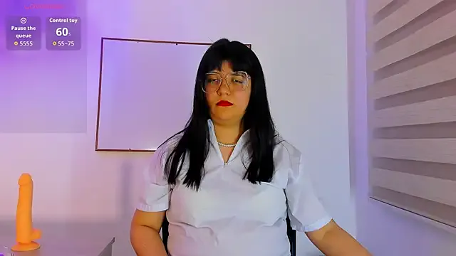 lillit_darkheart_ from StripChat is Freechat