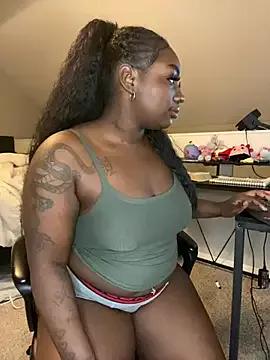 LillShayy from StripChat