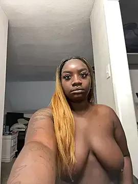 LillShayy from StripChat