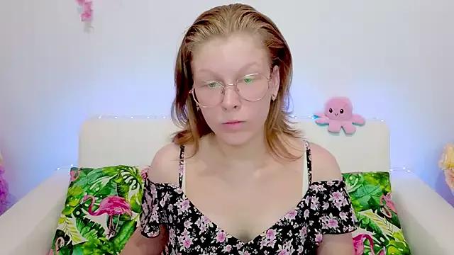 Try our streaming cams variety and talk on a personal level with our adorable girls streamers, showing off their bountiful shapes and dildos.