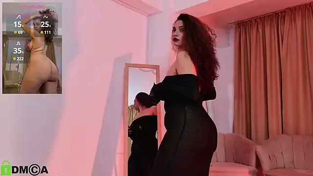 LillyKnight from StripChat
