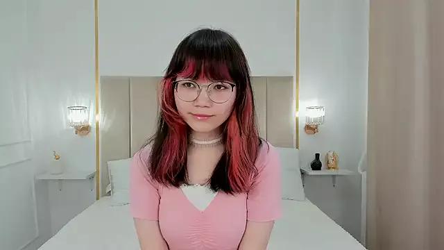 LillyMelody from StripChat