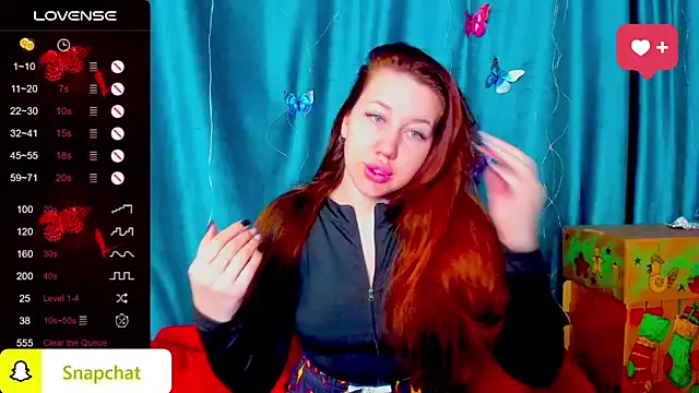 LillyRayRay on StripChat 