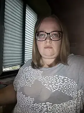 LillyWilly on StripChat 