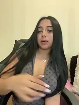 LilMisIndianx from StripChat is Freechat