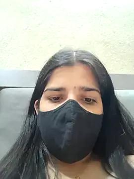 lilmisscutie from StripChat is Group