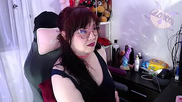 LiloMoon69 from StripChat