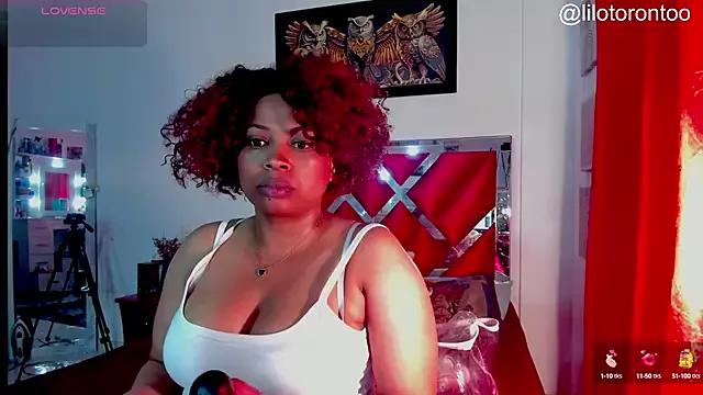 LiloTorontoo from StripChat