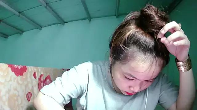 Lily3322 from StripChat is Freechat