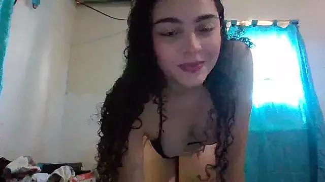 Lily_anal_squirt_ from StripChat