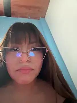 Lily_candy_X from StripChat