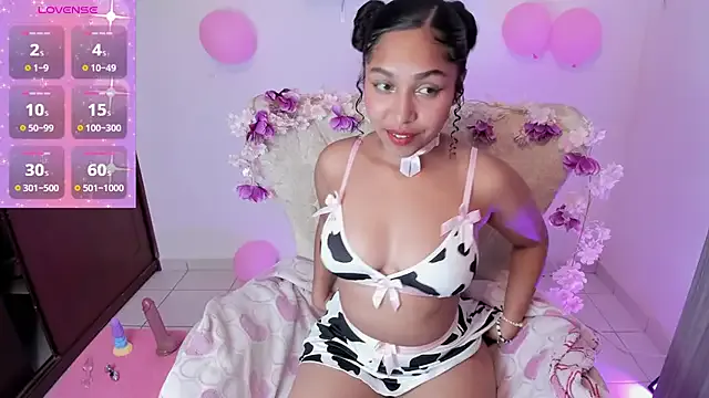 Lily_evays_69 from StripChat