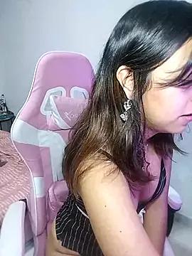 LiLy_kIndly from StripChat