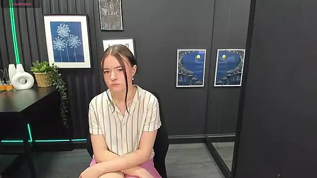 Try our streaming cams variety and talk on a personal level with our adorable girls streamers, showing off their bountiful shapes and dildos.