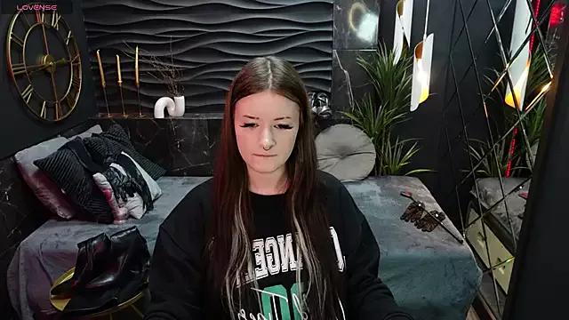 Try our streaming cams variety and talk on a personal level with our adorable girls streamers, showing off their bountiful shapes and dildos.