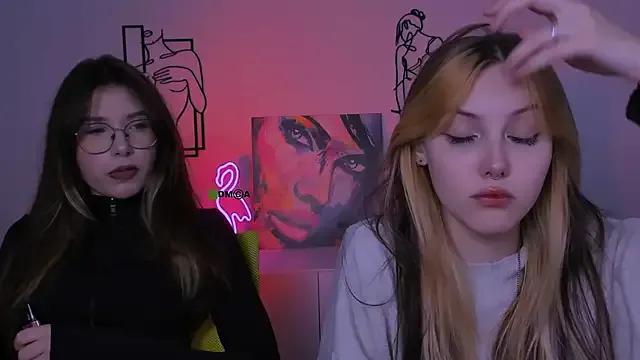 Lily_morty from StripChat