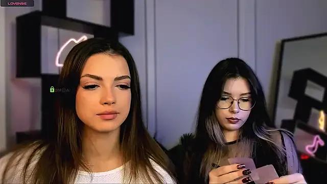 Lily_morty from StripChat