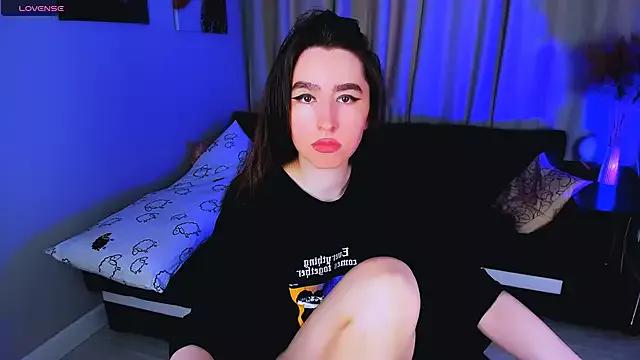 Try our streaming cams variety and talk on a personal level with our adorable girls streamers, showing off their bountiful shapes and dildos.